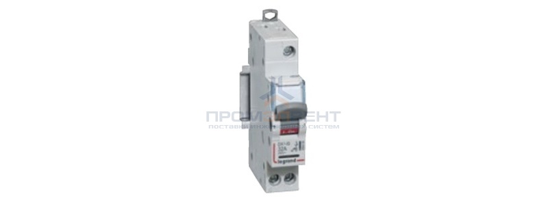 Модульный выключатель Legrand DX3 1П 32A с индикацией